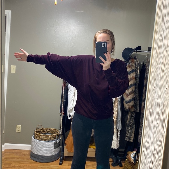 Lauren Top - Picture 3 of 14